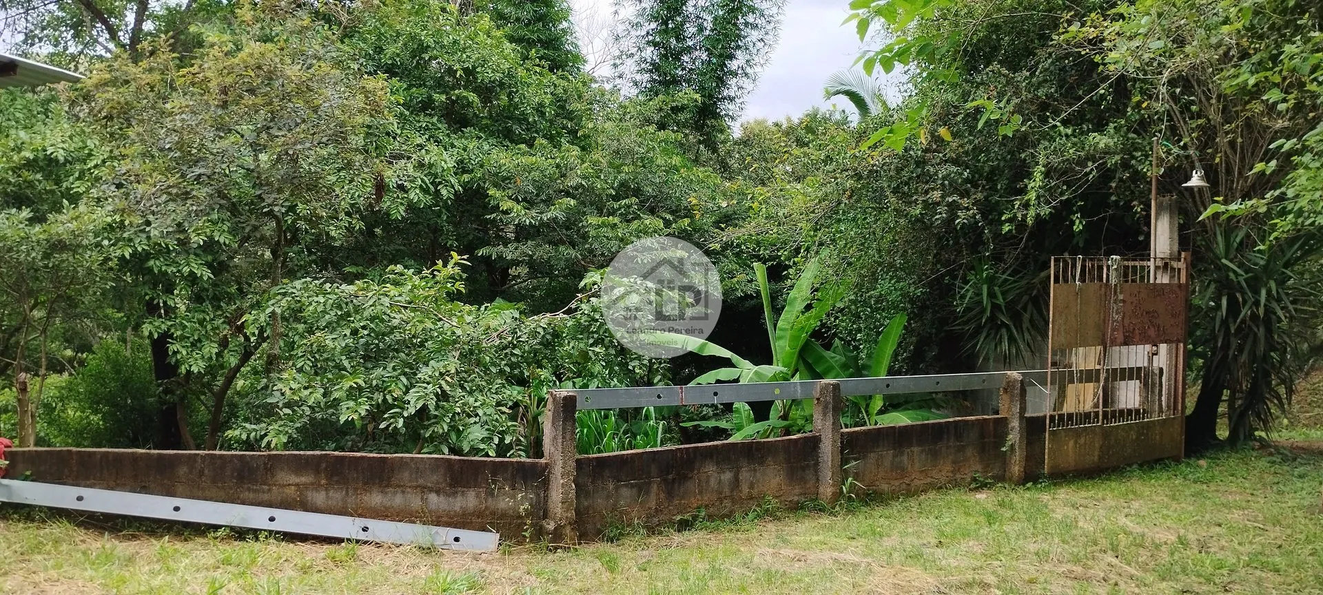 Imagem Chácara de 2.475 m² no bairro Graminha- Rio Claro, RJ