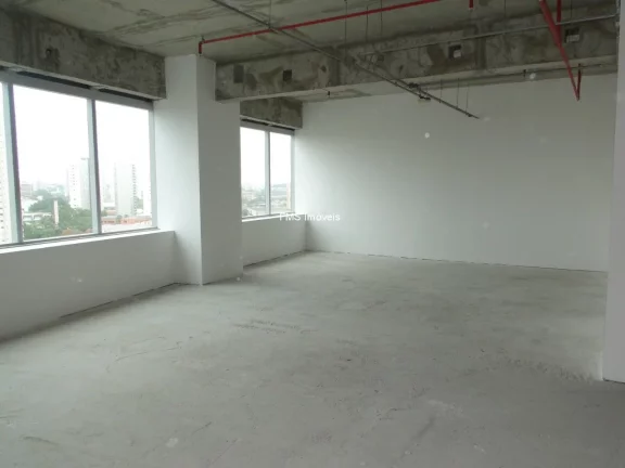 Imagem Conjunto Comercial de Alto Padrão com 8 Vagas de Garagem e 270m² - São Paulo-SP