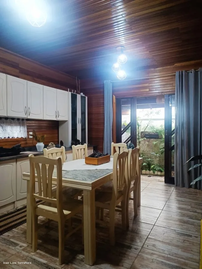 Imagem Casa Térrea para Venda em Porto Belo, JARDIN DOURADO, 3 dormitórios, 1 suíte, 2 banheiros, 2 vagas
