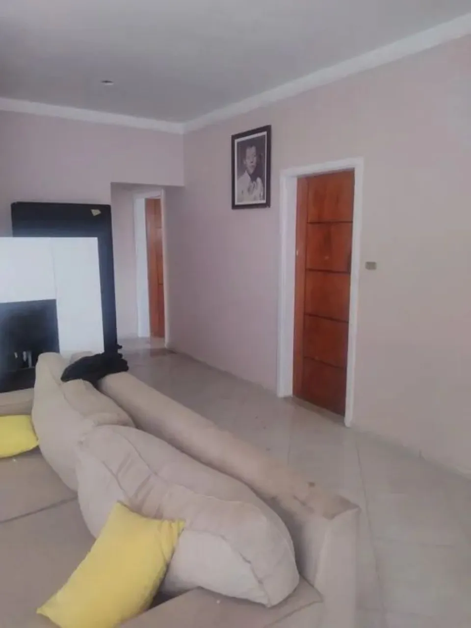 Foto do imóvel Casa para locação na Vila Guilherme em Votorantim-SP: 4 quartos, 2 suítes, 2 salas, 3 banheiros, 30 vagas, 300m² de área. em VILA GUILHERME, VOTORANTIM - SP