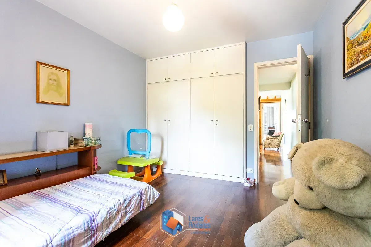 Imagem Apartamento para venda em Campo Belo com 3 quartos, sendo 1 suíte, 192m²