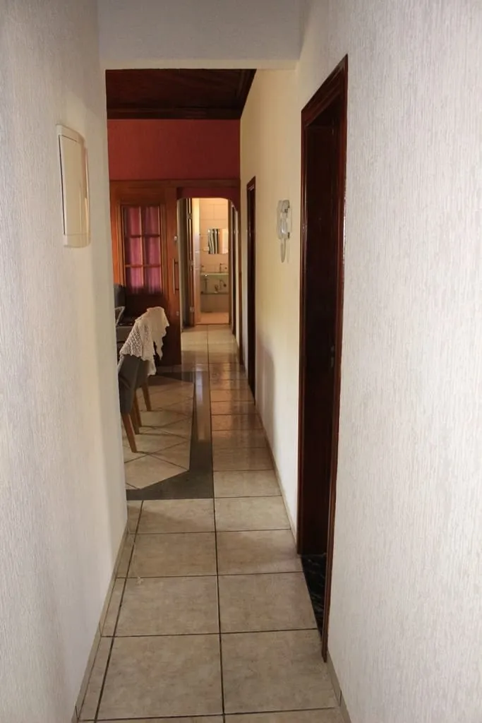 Imagem Casa à venda 6 Quartos, 2 Suites, 1256.52M², Santana, Pindamonhangaba - SP
