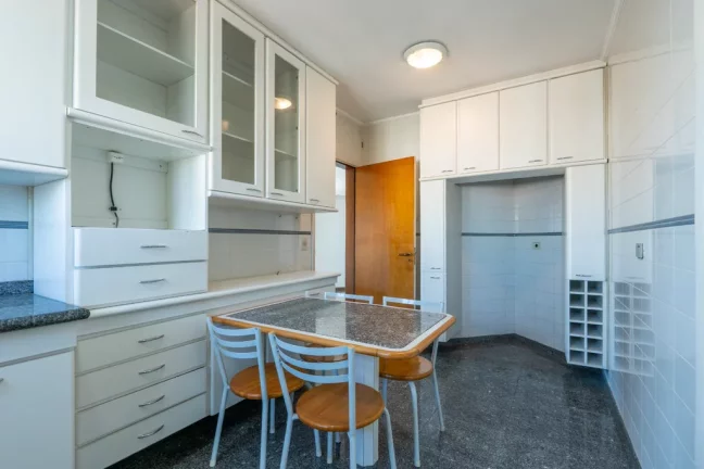 Imagem Apartamento à venda em São Paulo, Vila Congonhas, com 4 quartos, 163m2