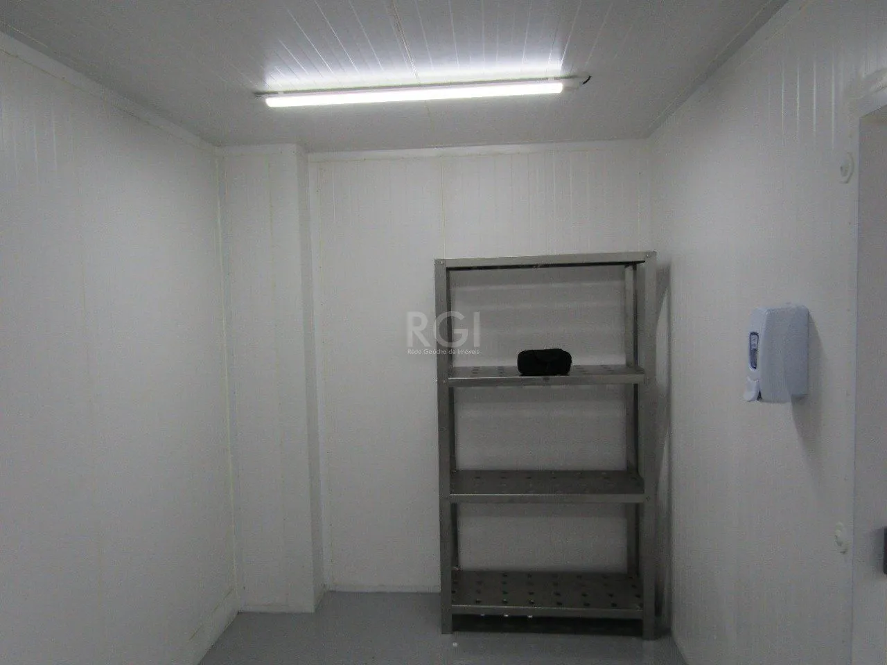 Imagem Depósito/Pavilhão para Venda - 195m², 0 dormitórios, Sarandi