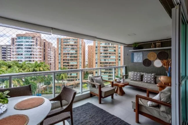 Imagem Apartamento com três suítes closet amplo living à venda em Alphaville Salvador