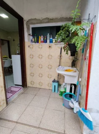 Imagem Casa com 4 dormitórios à venda, 180 m² por R$ 650.000,00 - Tupi - Praia Grande/SP
