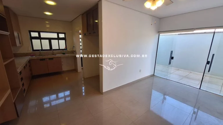 Imagem CASA VILA CRISTO REDENTOR 4 DORM 2 SUITES