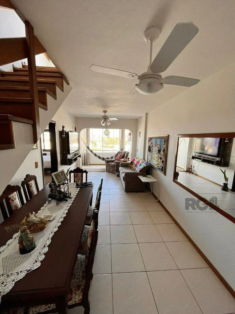 Imagem Cobertura para Venda - 120m², 3 dormitórios, sendo 1 suites, 1 vaga - Centro