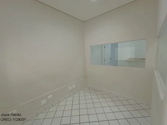 Imagem Excelente oportunidade de locação de um salão comercial no coração da cidade de Peruíbe!