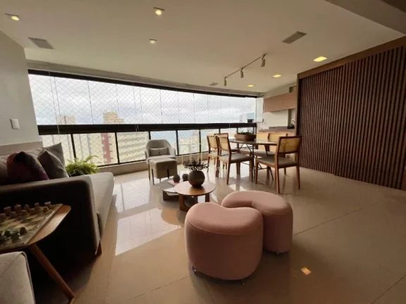 Imagem Apartamento com 3 Suítes de Alto Padrão à Venda em Armação | Vista Mar