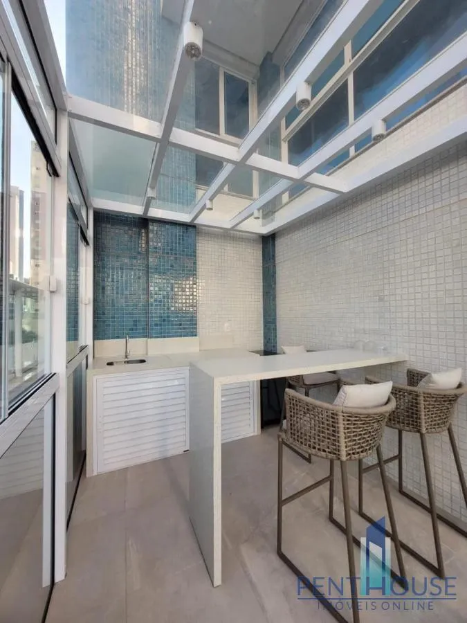 Imagem Apartamento Zona Central para Venda em Balneário Camboriú, CENTRO, 3 dormitórios, 3 suítes, 5 banheiros, 3 vagas