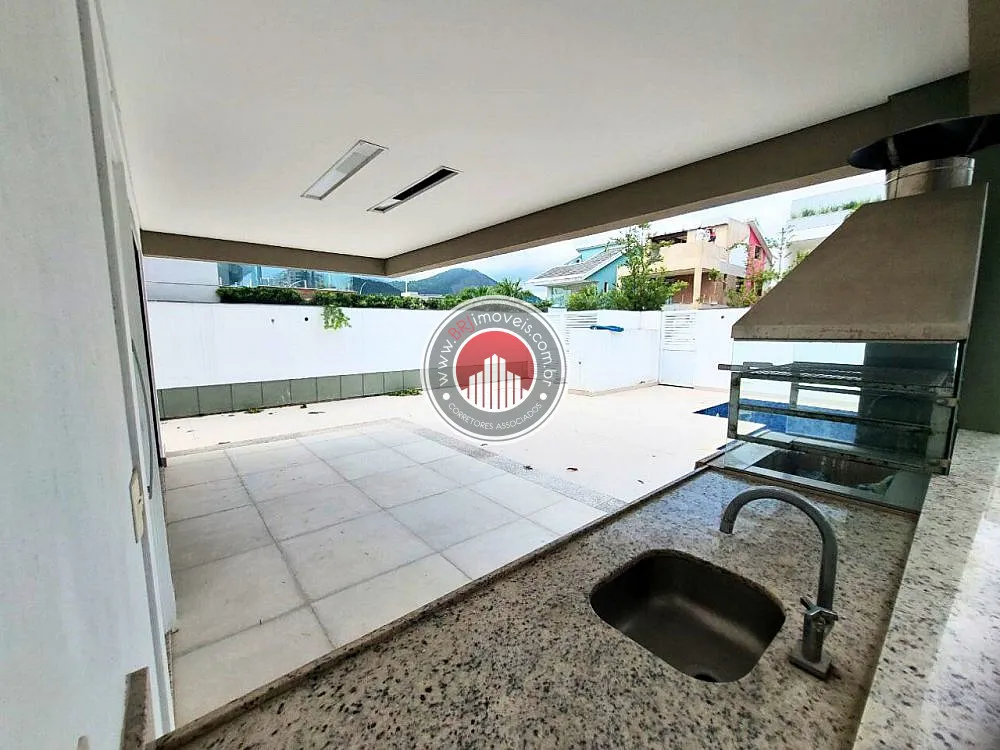 Imagem Casa de condomínio com piscina, Recreio dos Bandeirantes