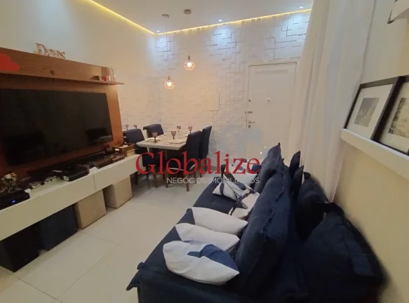 Imagem Apartamento térreo, 2 dormitórios com suíte e porteira fechada no bairro do Embaré em Santos por R$480.000,00