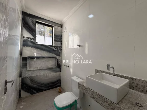 Imagem Casa à venda no bairro Canarinho - Igarapé/MG.