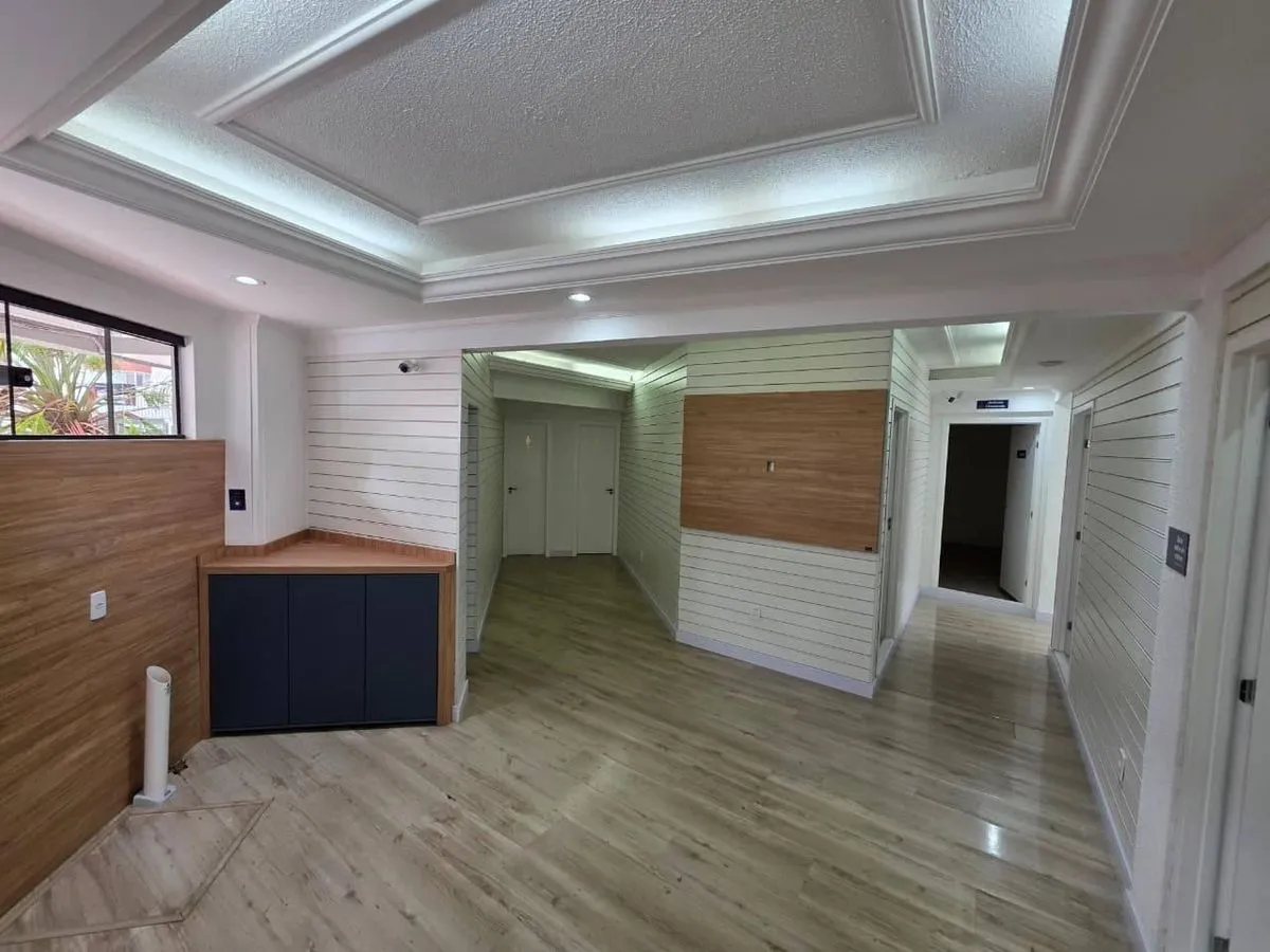 Imagem LOCAÇÃO DE SALA COMERCIAL NA RUA 3100 NO CENTRO DE BALNEÁRIO CAMBORIÚ