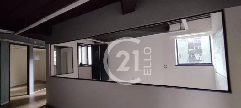 Imagem Andar comercial na rua Funchal - Vila Olímpia - SP