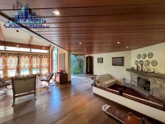 Imagem Casa alto padrão construtivo 05 sts + apto hóspedes! OPORTUNIDADE!