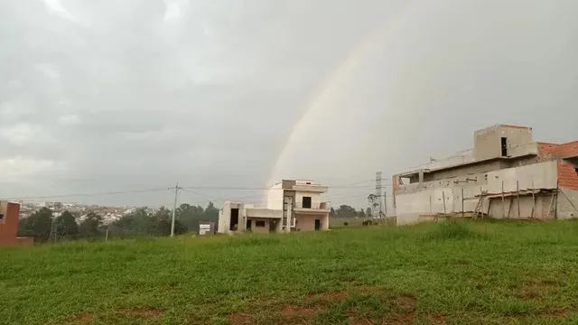 Imagem Sobrado espaçoso disponível