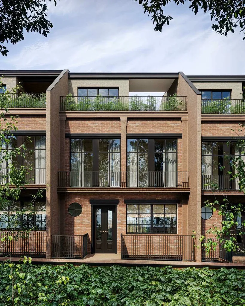 Luxuosa casa em condomínio no Morumbi, São Paulo-SP: 3 quartos, 3 suítes, 7 banheiros, 3 vagas, 524,57m². Venha conferir!