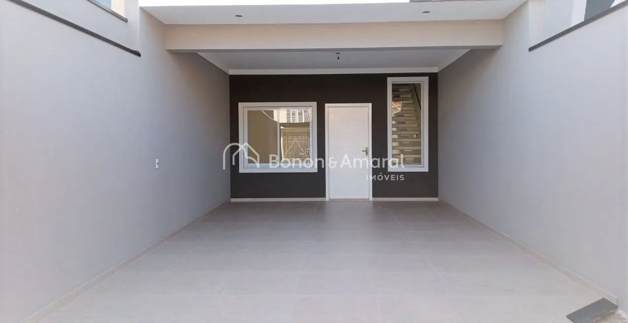 Imagem Casa à venda no Parque Jambeiro, 3 quartos, 1 suíte