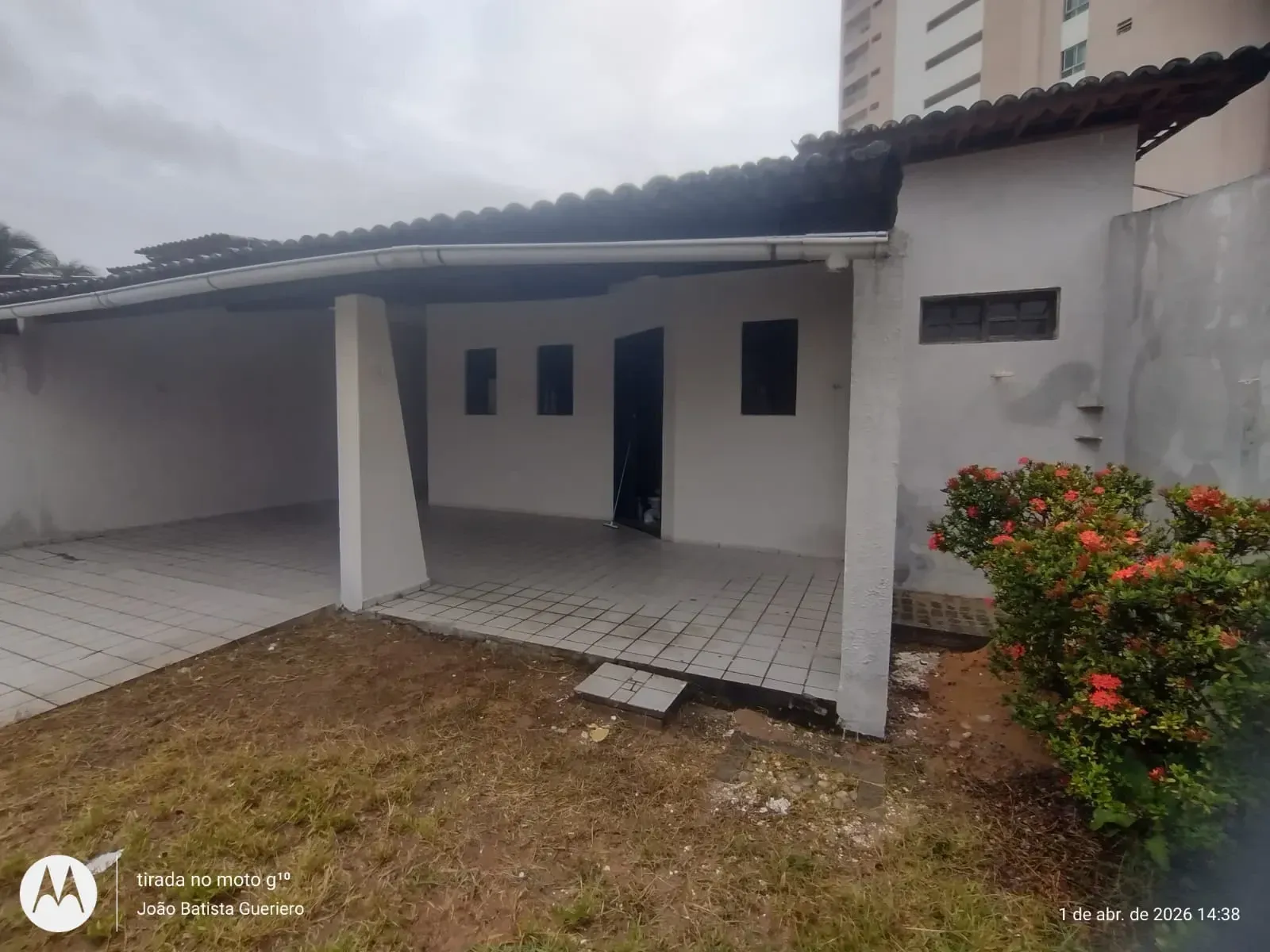 Imagem Casa com 3 Quartos para Alugar, 220 m² em Nova Parnamirim - Parnamirim