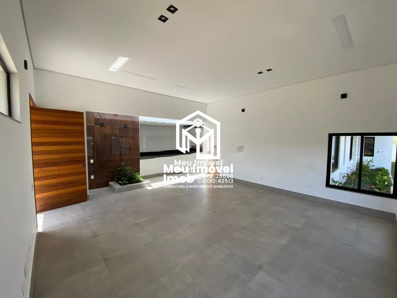 Imagem Casa 4 Quartos 2 Suítes 2 Vagas Lt 800m² Útil 260m²