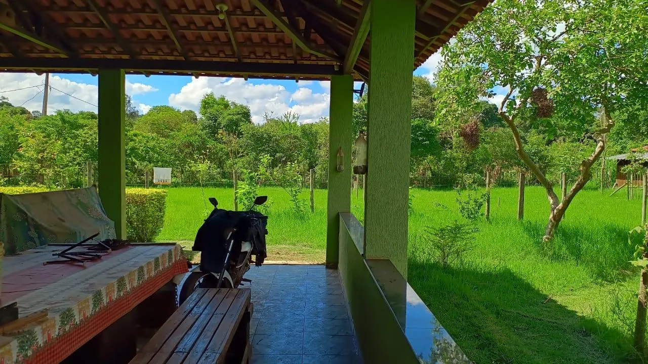 Imagem Vendo ótima chácara em Crucilândia com 7.000 m² de area