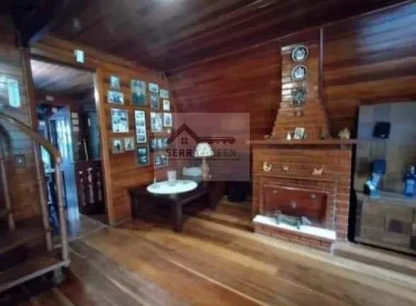 Imagem Casa para Venda em Teresópolis, Cascata dos Amores, 3 dormitórios, 1 suíte, 2 banheiros, 3 vagas