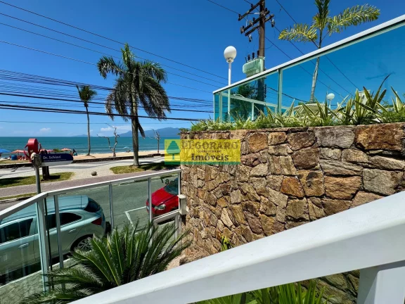 Imagem Apartamento na Orla da Martim de Sá - Totalmente reformado e planejado!