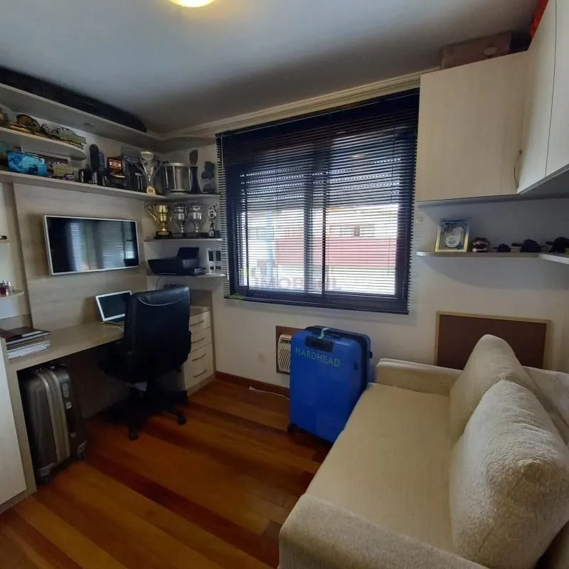 Imagem Apartamentos com 3 Dormitórios