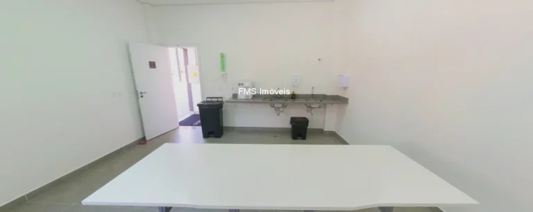 Imagem Galpão com 310m² para Locação na Lapa