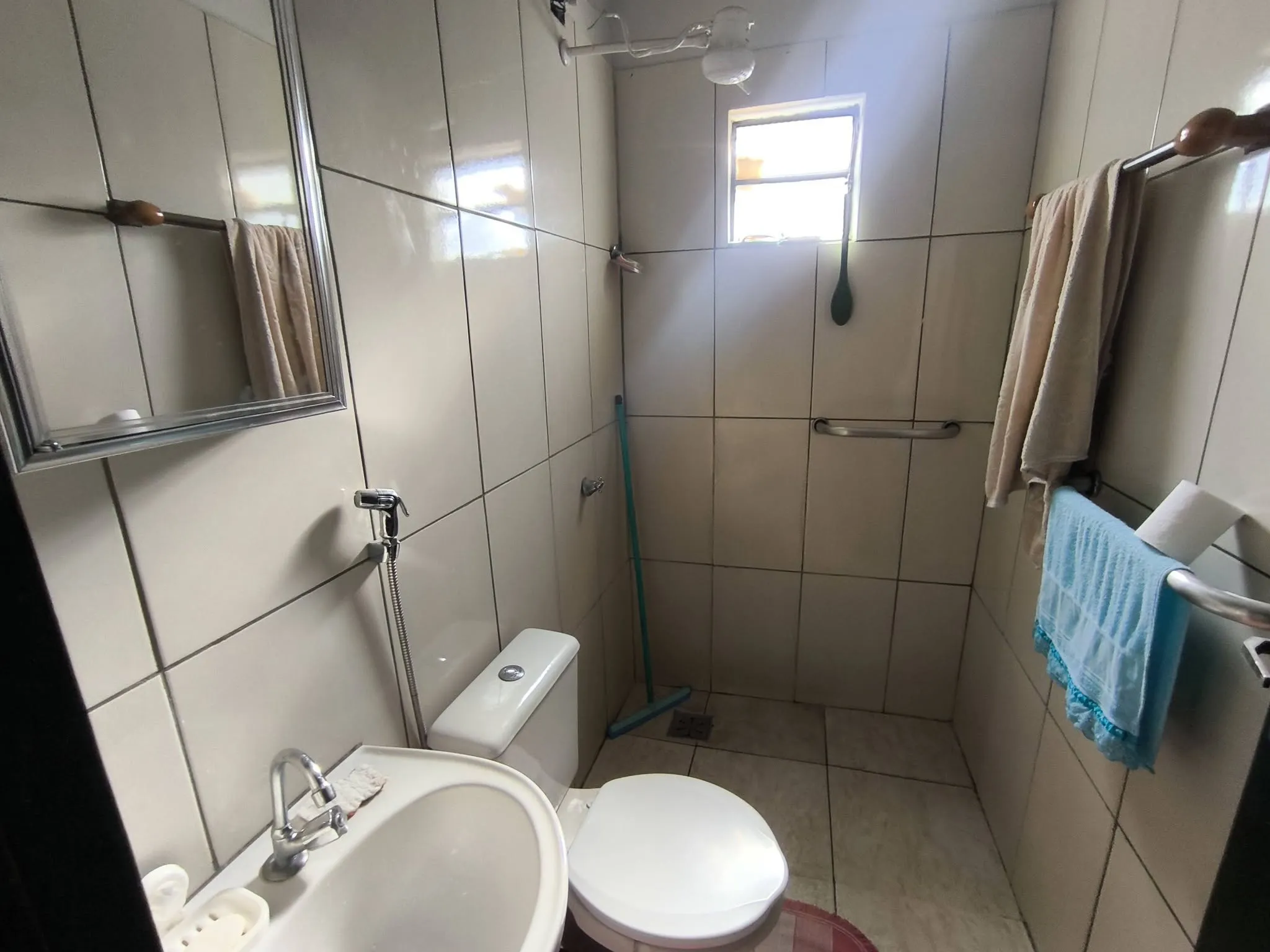 Imagem Casa 3/4 Sendo 2 Suites Na Vila Isaura