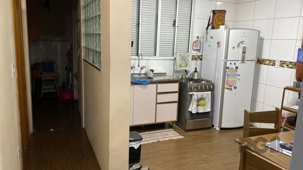 Imagem Casa 3 quartos, 4 vagas, salão de festa, sacada 198m² bairro Rubem Berta, Poa/RS
