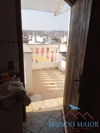 Imagem Sobrado com 4 Quartos e 3 banheiros à Venda, 150 m -Vila LInda !!!!!