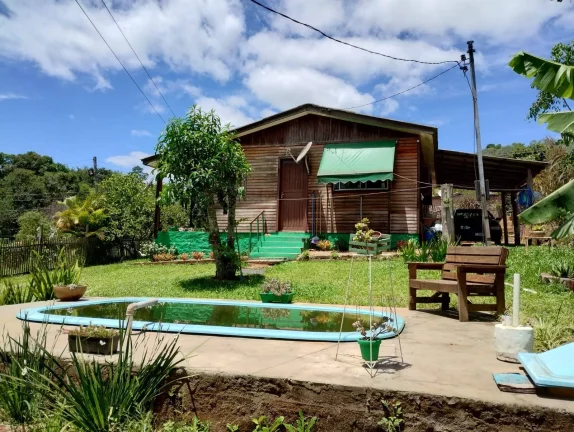 Imagem MINI SÍTIO - Medindo 726m², Chalé com 72m², Galpão 24m², Piscina, Viamão