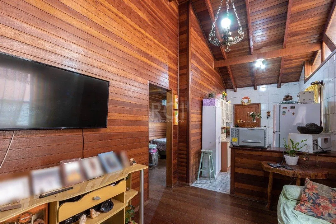 Imagem Casa para Venda - 54m², 2 dormitórios, 4 vagas - Cristal