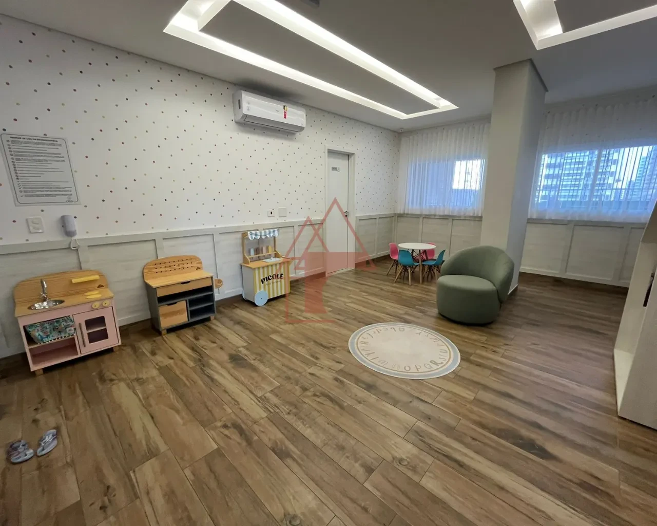 Foto do imóvel: Apartamento com 3 Quartos à Venda, 81 metros em Canto do Forte - Praia Grande