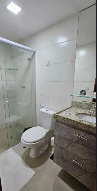 Imagem Flat mobiliado em Intermares, a 1 minuto da praia, com rooftop, piscina e excelente potencial para moradia ou investimento.