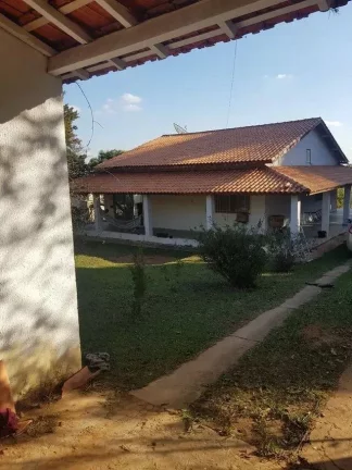 Imagem Chácara com 2.750 metros de terreno