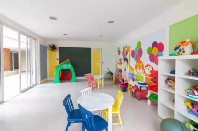 Imagem LINDO DUPLEX COM DUAS SUÍTES, ANDAR ALTO, DECORADO E MOBILIADO, VISTA LIVRE ETERNA PARA O CAMPO BELO