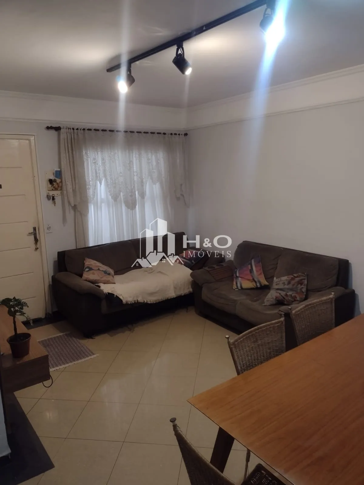 Foto do imóvel Sobrado à Venda com 2 Dormitórios, Sacada e Churrasqueira - Próximo ao Metrô e Av. Itaquera