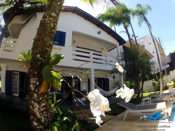 Imagem Casa pé na areia - Praia da Enseada - Ótima localização