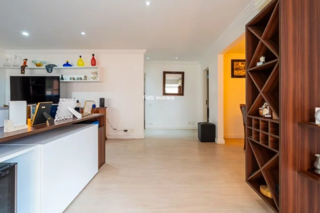 Imagem Apartamento a venda no Brooklin Novo com 3 Quartos, 3 Suítes, 132m²