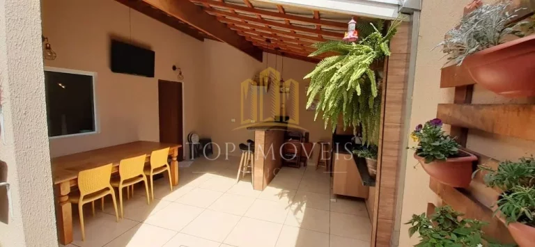 Imagem Maravilhoso sobrado triplex com 4 dormitórios no condominio Vistta