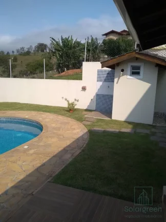 Imagem Chácara em Piracaia - 204m², 3 Dormitórios, em Condomínio