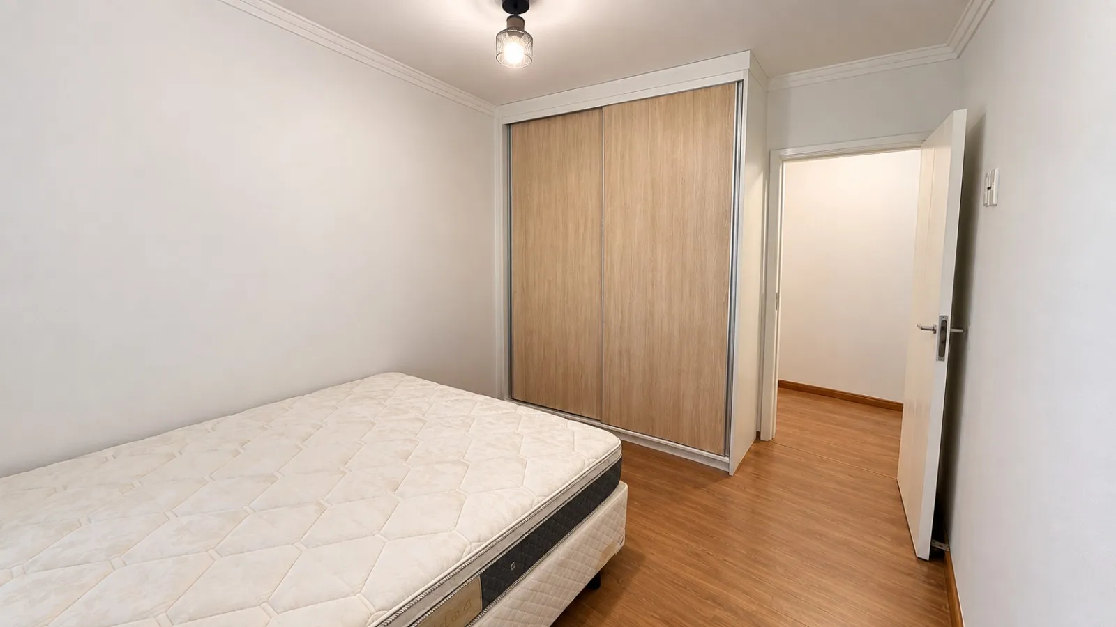Imagem Apartamento de 2 Dormitórios com Suíte e Vista para o Sol da Manhã no Upper Life Campolim