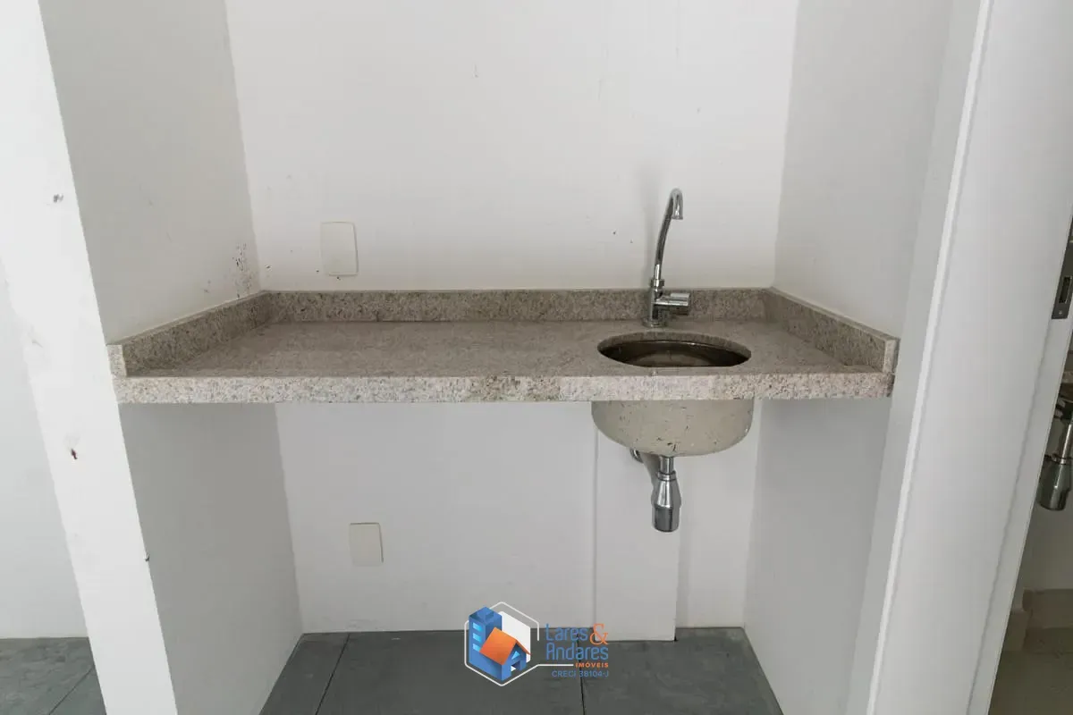 Imagem Conjunto comercial para venda em Sumarezinho, 100m²