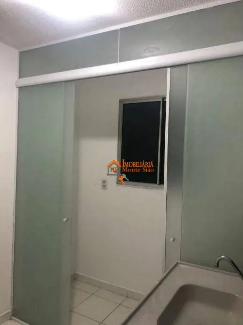 Imagem Apartamento com 2 dormitórios à venda, 52 m² por R$ 255.000,00 - Vila Alzira - Guarulhos/SP