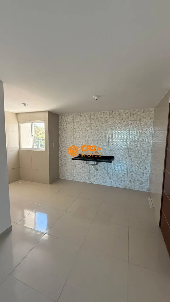 Imagem Vendo Apartamento á poucos metros do Mar, 2 quartos, 1 suíte, em Bairro Novo