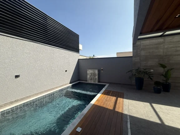 Imagem Casa no Nova Jaguarí com 3 Suítes, Piscina e Hidro-massagem.